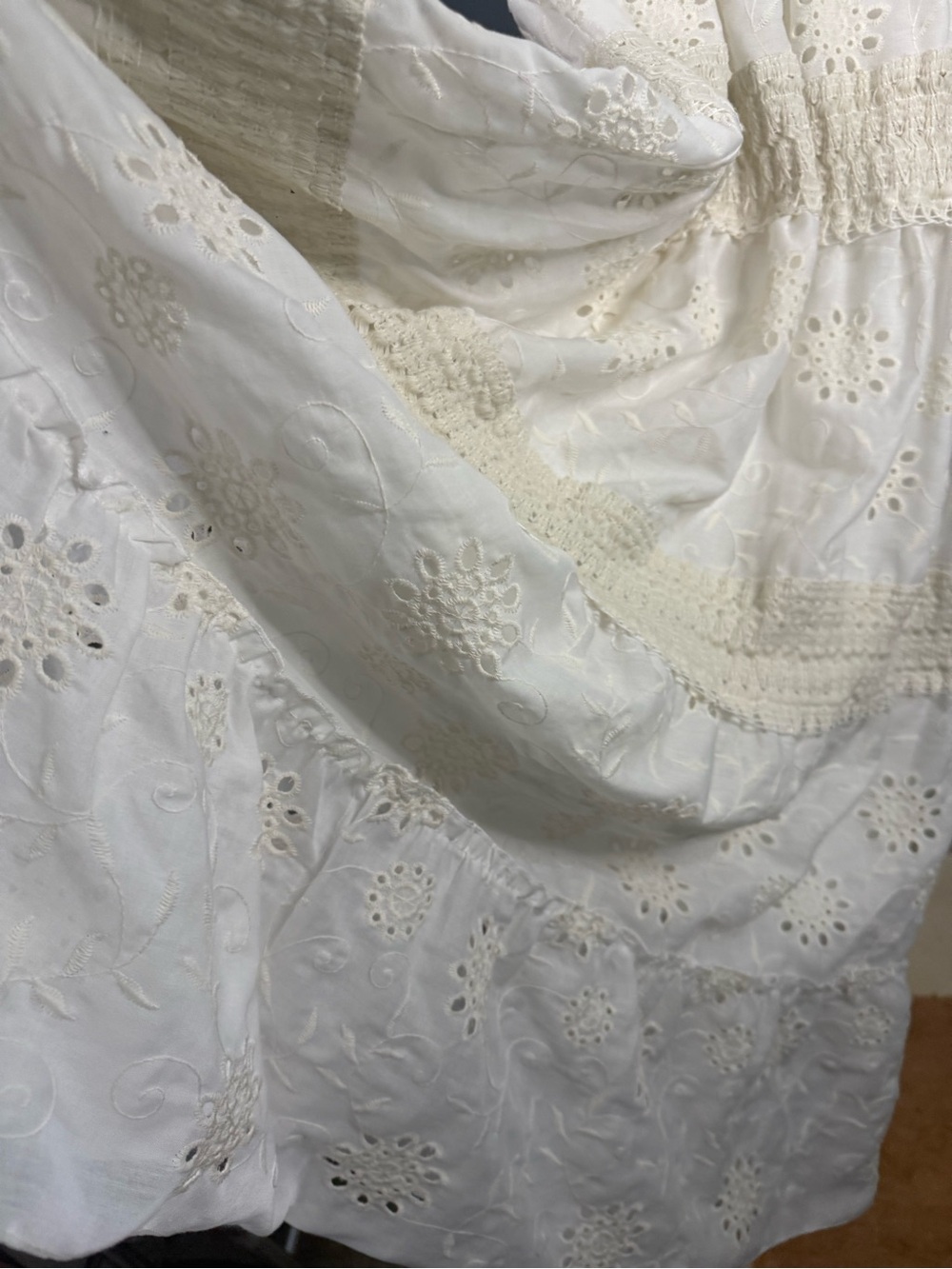 Women’s Cream Eyelet Bohemian Maxi Dress with Crochet  Size: Medium Preloved - Picture 10 of 13